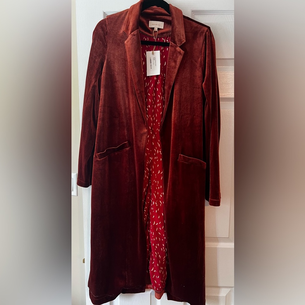Skies are Blue Chic Velvet Duster, NWT